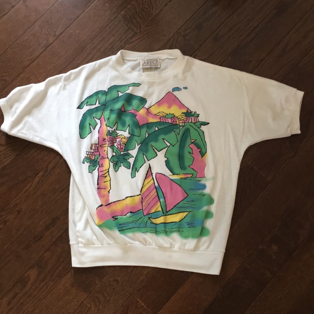 Cute vintage top!!!